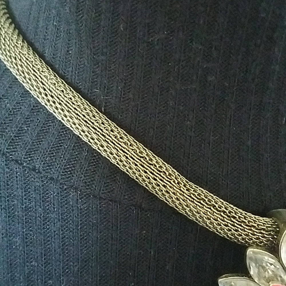 Abstract Necklace - Picture 2 of 5